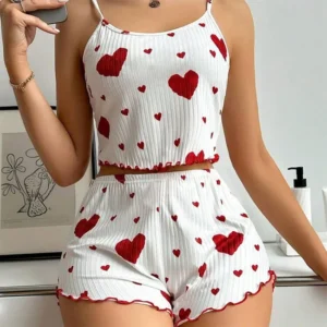 Conjunto de pijama 2 peças feito com tecido suave, ajuste e estilo com muito conforto.